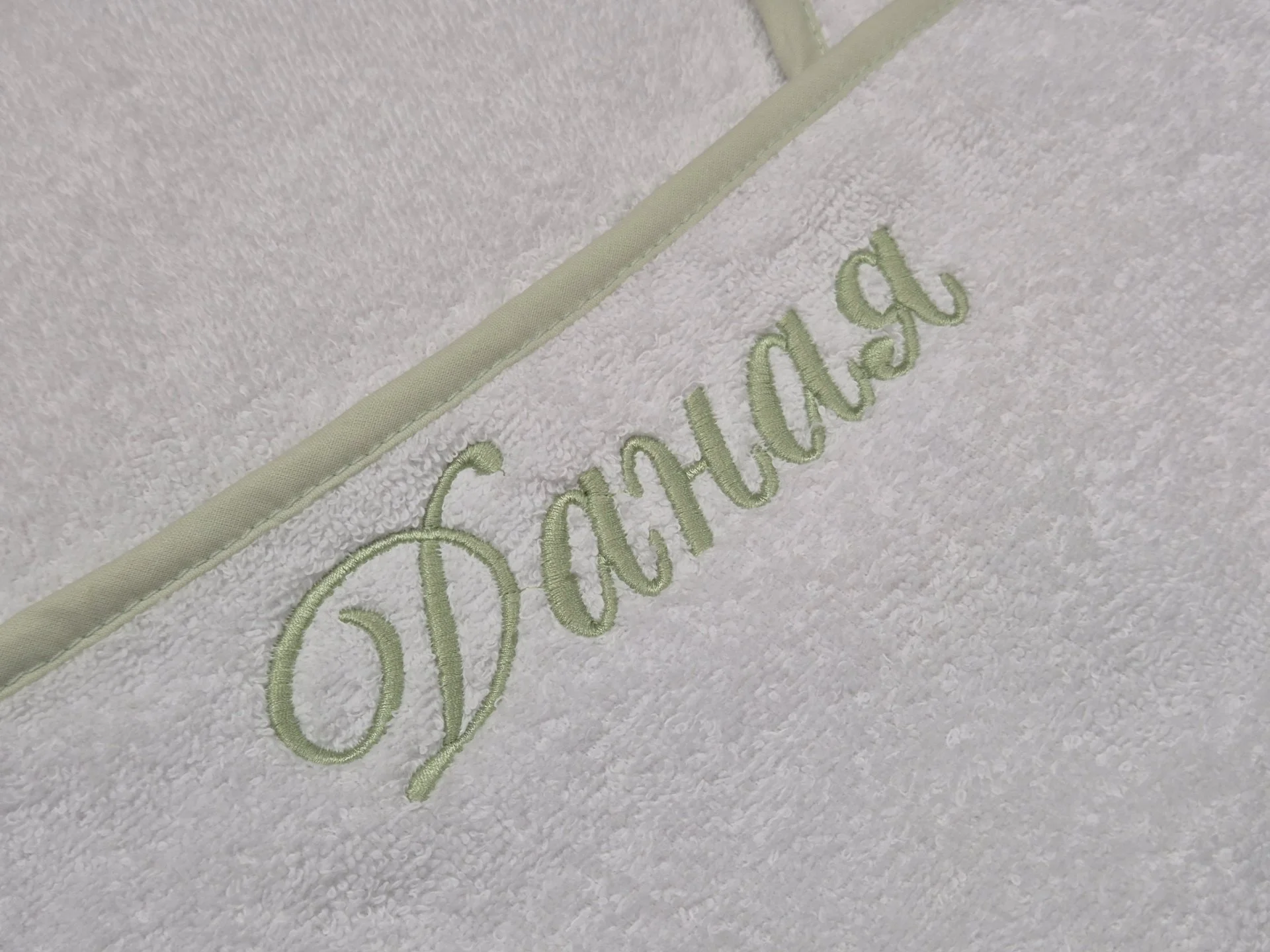 %D0%91%D0%B5%D0%B1%D0%B5%D1%88%D0%BA%D0%B0+%D1%85%D0%B0%D0%B2%D0%BB%D0%B8%D1%8F+%D1%81+%D0%B1%D1%80%D0%BE%D0%B4%D0%B5%D1%80%D0%B8%D1%8F+%D0%A1%D1%8A%D1%80%D0%BD%D0%B8%D1%87%D0%BA%D0%B8%2C+%D0%B7%D0%B5%D0%BB%D0%B5%D0%BD%D0%BE