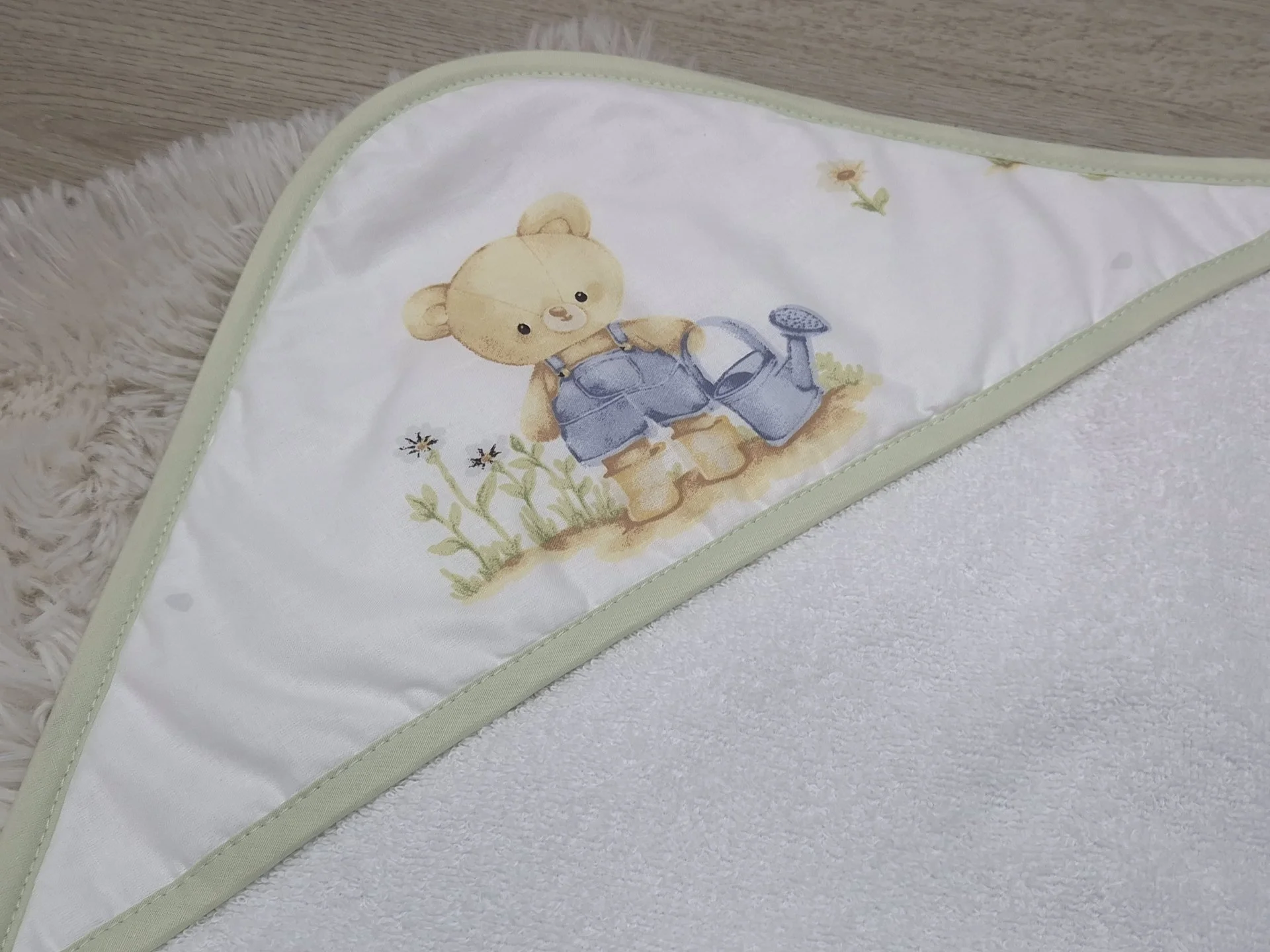 %D0%91%D0%B5%D0%B1%D0%B5%D1%88%D0%BA%D0%B0+%D1%85%D0%B0%D0%B2%D0%BB%D0%B8%D1%8F+%D1%81+%D0%B1%D1%80%D0%BE%D0%B4%D0%B5%D1%80%D0%B8%D1%8F+%D0%A2%D0%B5%D0%B4%D0%B8%2C+%D0%B7%D0%B5%D0%BB%D0%B5%D0%BD%D0%BE