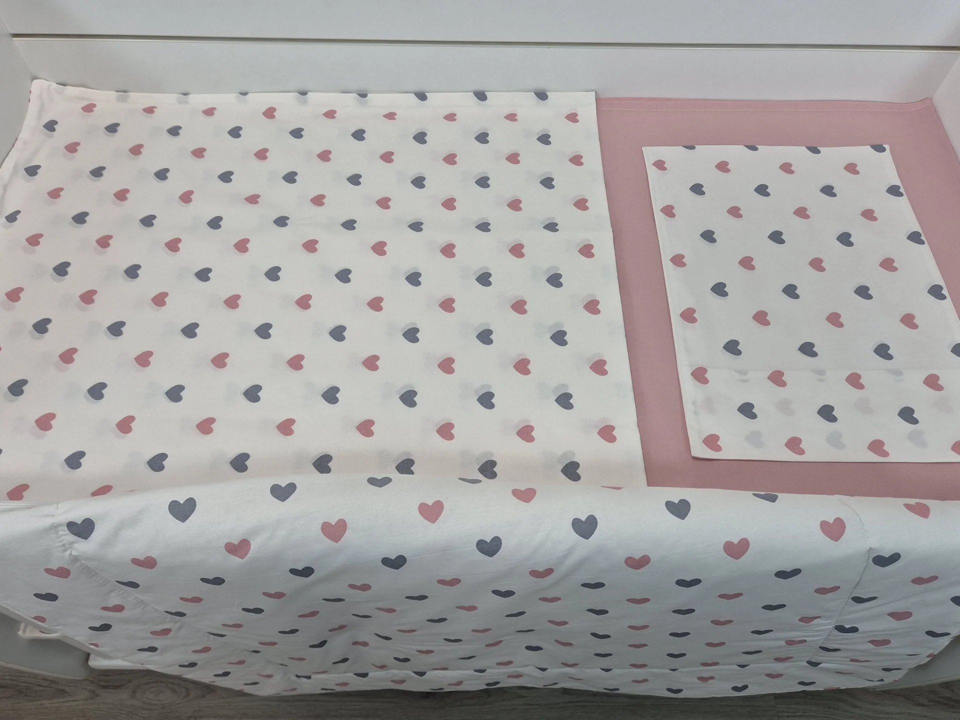 %D0%91%D0%B5%D0%B1%D0%B5%D1%88%D0%BA%D0%BE+%D1%81%D0%BF%D0%B0%D0%BB%D0%BD%D0%BE+%D0%B1%D0%B5%D0%BB%D1%8C%D0%BE+%D0%A1%D1%8A%D1%80%D1%87%D0%B8%D1%86%D0%B0%2C+%D0%BF%D1%83%D0%B4%D1%80%D0%B0