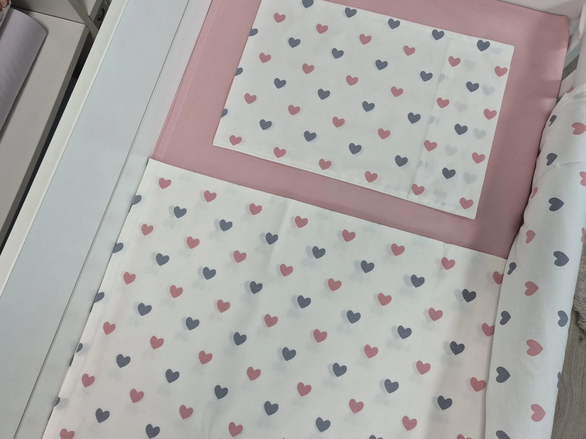 %D0%91%D0%B5%D0%B1%D0%B5%D1%88%D0%BA%D0%BE+%D1%81%D0%BF%D0%B0%D0%BB%D0%BD%D0%BE+%D0%B1%D0%B5%D0%BB%D1%8C%D0%BE+%D0%A1%D1%8A%D1%80%D1%87%D0%B8%D1%86%D0%B0%2C+%D0%BF%D1%83%D0%B4%D1%80%D0%B0