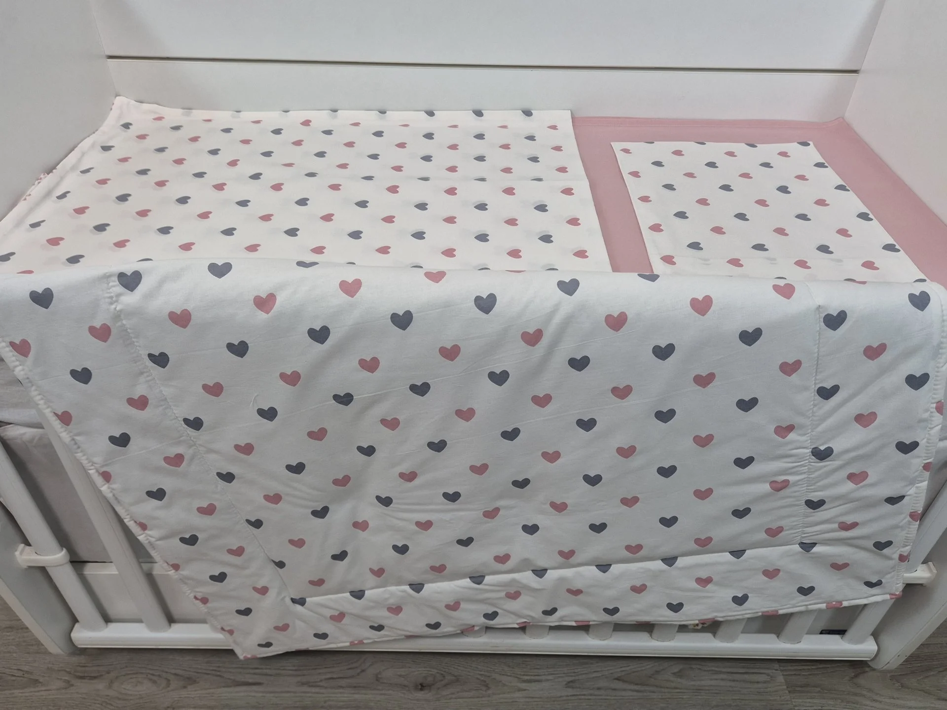 %D0%91%D0%B5%D0%B1%D0%B5%D1%88%D0%BA%D0%BE+%D1%81%D0%BF%D0%B0%D0%BB%D0%BD%D0%BE+%D0%B1%D0%B5%D0%BB%D1%8C%D0%BE+%D0%A1%D1%8A%D1%80%D1%87%D0%B8%D1%86%D0%B0%2C+%D0%BF%D1%83%D0%B4%D1%80%D0%B0