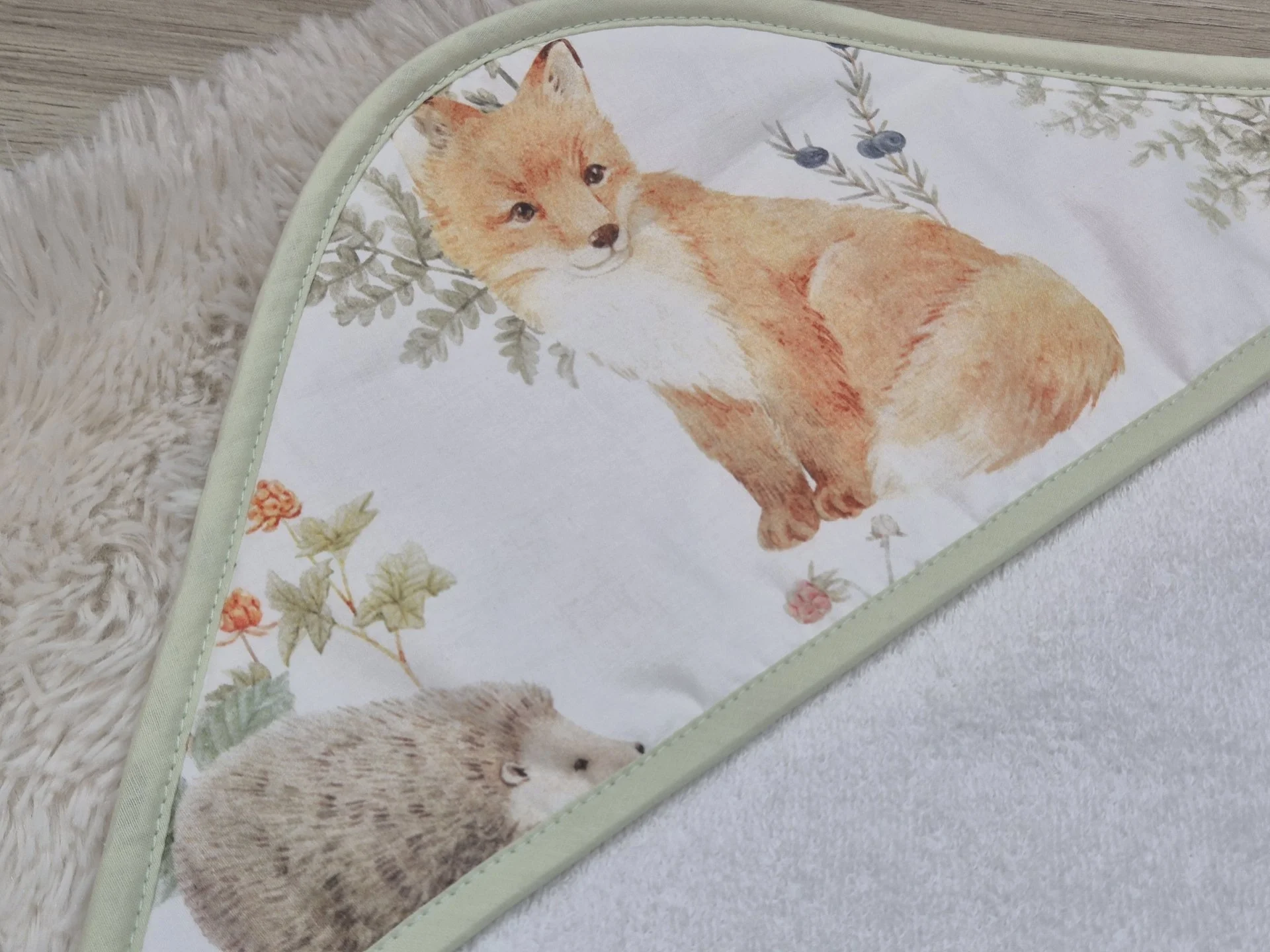 %D0%91%D0%B5%D0%B1%D0%B5%D1%88%D0%BA%D0%B0+%D1%85%D0%B0%D0%B2%D0%BB%D0%B8%D1%8F+%D1%81+%D0%B8%D0%BC%D0%B5+%D0%9B%D0%B8%D1%81%D0%B0%2C+%D0%B7%D0%B5%D0%BB%D0%B5%D0%BD%D0%BE