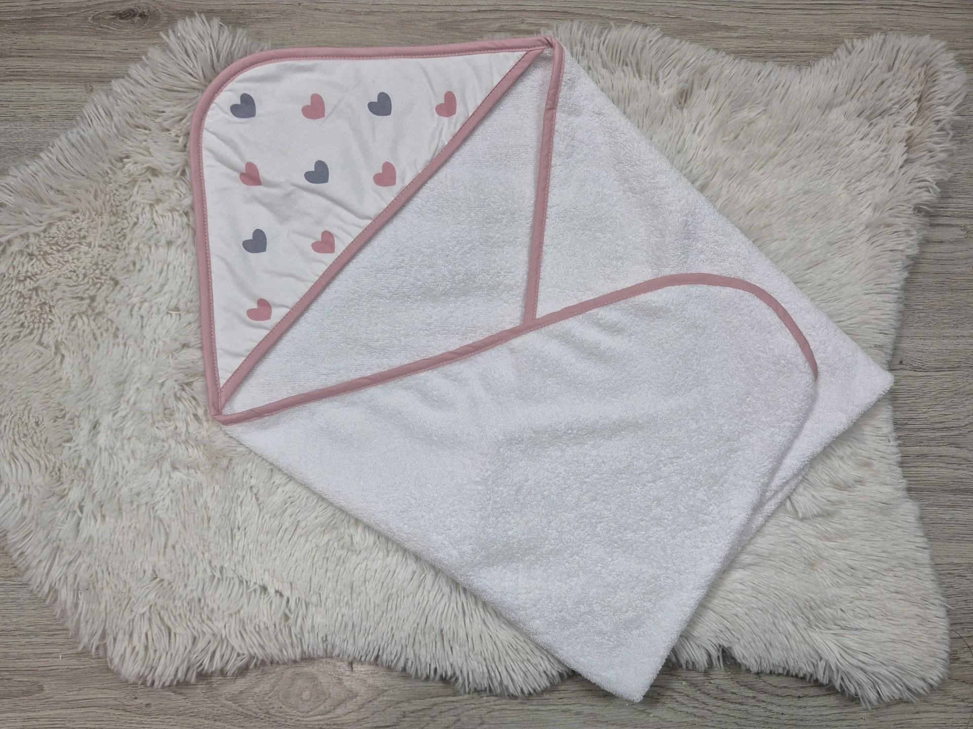 %D0%91%D0%B5%D0%B1%D0%B5%D1%88%D0%BA%D0%B0+%D1%85%D0%B0%D0%B2%D0%BB%D0%B8%D1%8F+%D1%81+%D0%B1%D1%80%D0%BE%D0%B4%D0%B5%D1%80%D0%B8%D1%8F+%D0%A1%D1%8A%D1%80%D1%87%D0%B8%D1%86%D0%B0%2C+%D0%BF%D1%83%D0%B4%D1%80%D0%B0