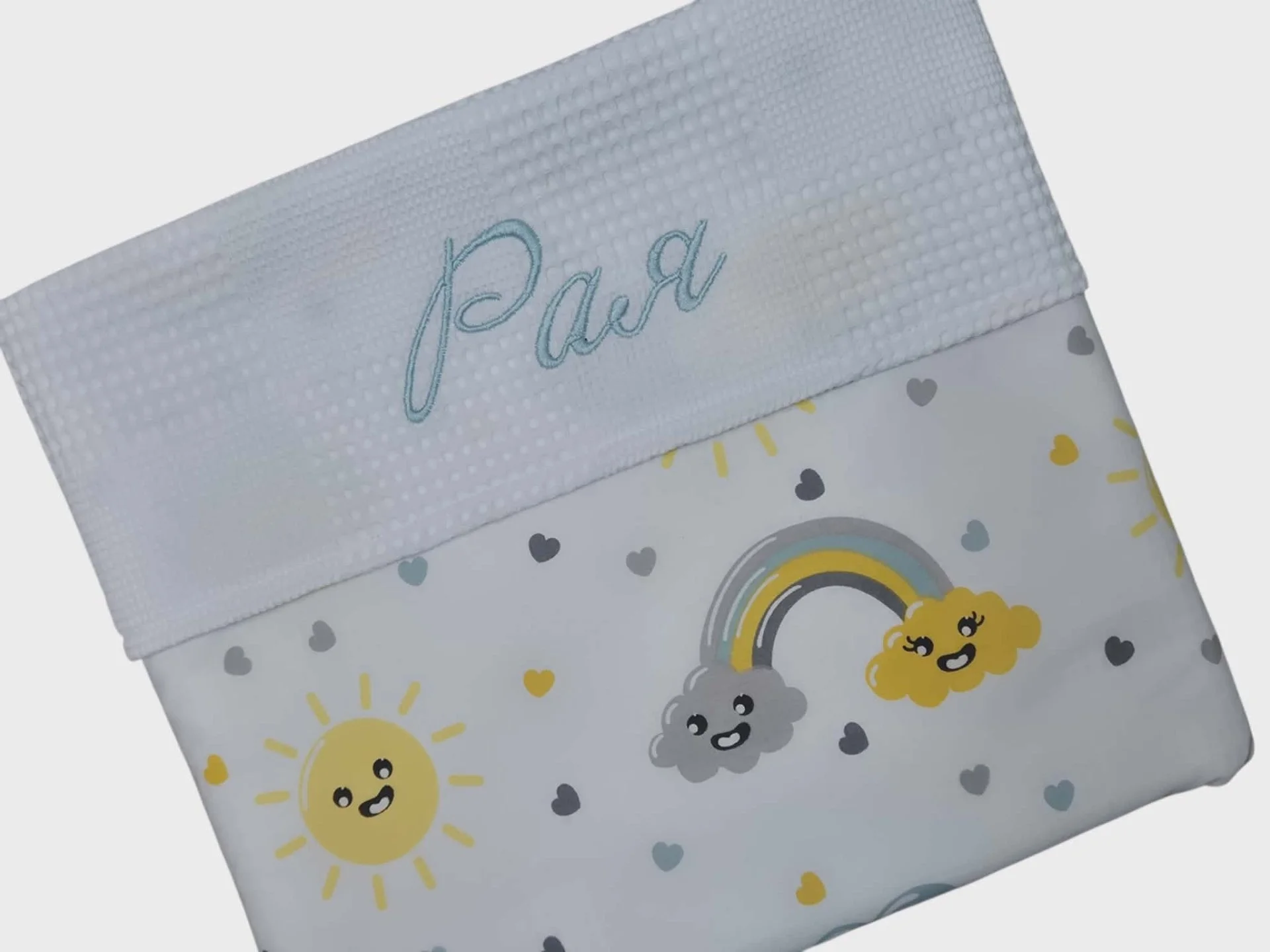 %D0%91%D0%B5%D0%B1%D0%B5%D1%88%D0%BA%D0%BE+%D0%BE%D0%B4%D0%B5%D1%8F%D0%BB%D0%BE+%D1%81+%D0%B1%D1%80%D0%BE%D0%B4%D0%B5%D1%80%D0%B8%D1%8F+%D0%A1%D0%BB%D1%8A%D0%BD%D1%86%D0%B5%2C+%D0%BC%D0%B5%D0%BD%D1%82%D0%B0