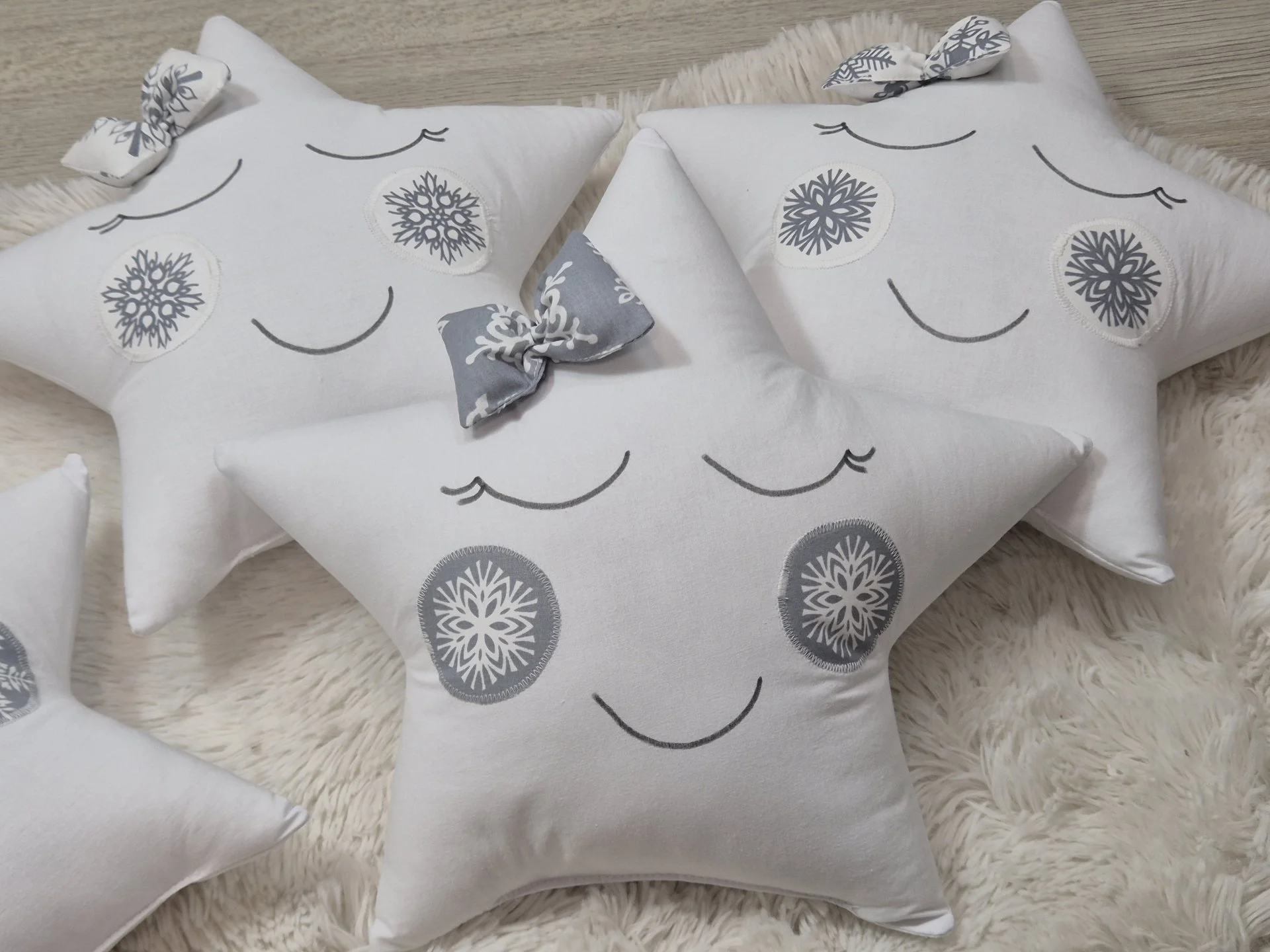 %D0%9A%D0%BE%D0%BB%D0%B5%D0%B4%D0%BD%D0%B0+%D0%B2%D1%8A%D0%B7%D0%B3%D0%BB%D0%B0%D0%B2%D0%BD%D0%B8%D1%87%D0%BA%D0%B0+%D0%B7%D0%B2%D0%B5%D0%B7%D0%B4%D0%B8%D1%87%D0%BA%D0%B0