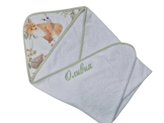 Бебешка хавлия с име Лиса, зелено