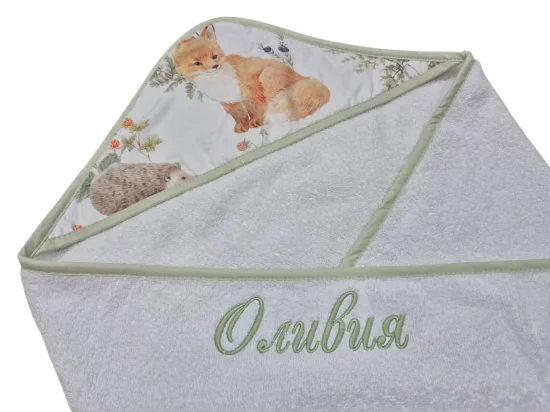 Бебешка хавлия с име Лиса, зелено
