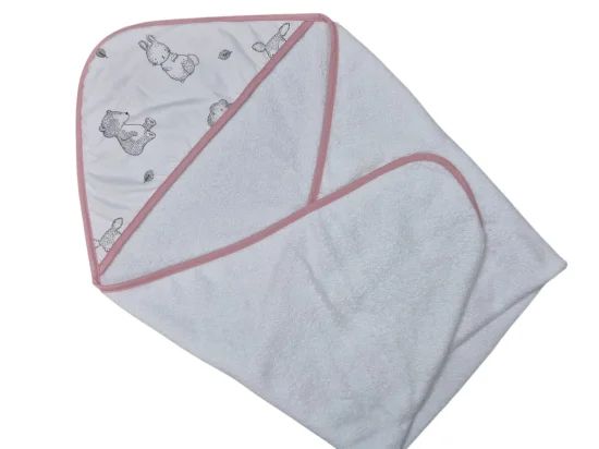 Бебешка хавлия с бродерия Горски обитатели, пудра