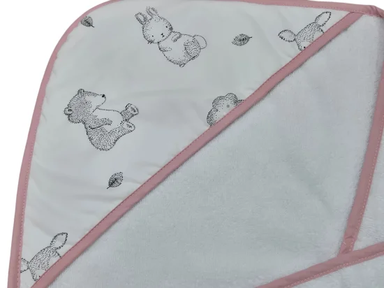 Бебешка хавлия с бродерия Горски обитатели, пудра