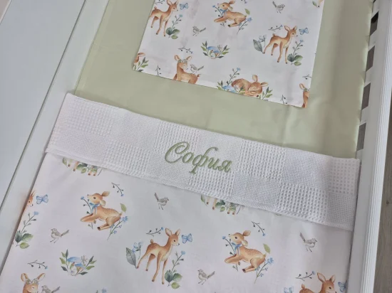 Сет за легло с бродерия Сърнички, зелено