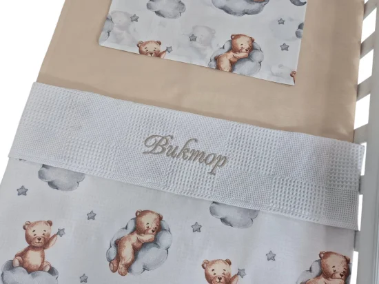 Сет за легло с бродерия Бежови мечета