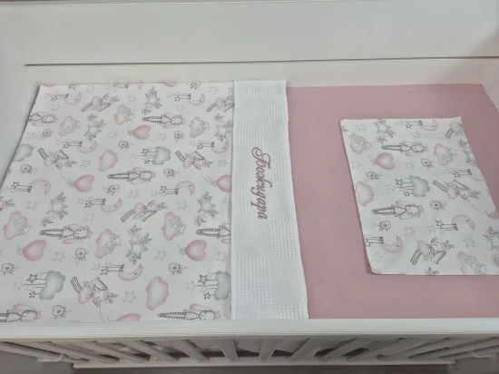 Сет за легло с име Зайчета, пудра